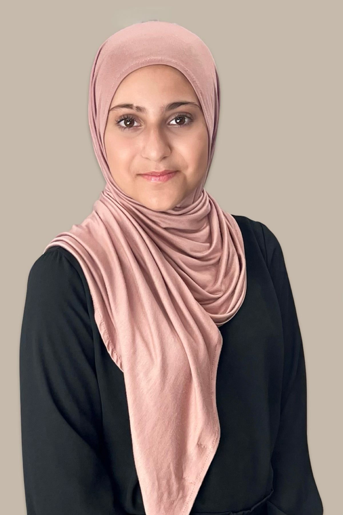 10 Best Hijab Scarves 2022 That Are Easy to Style and Comfortable