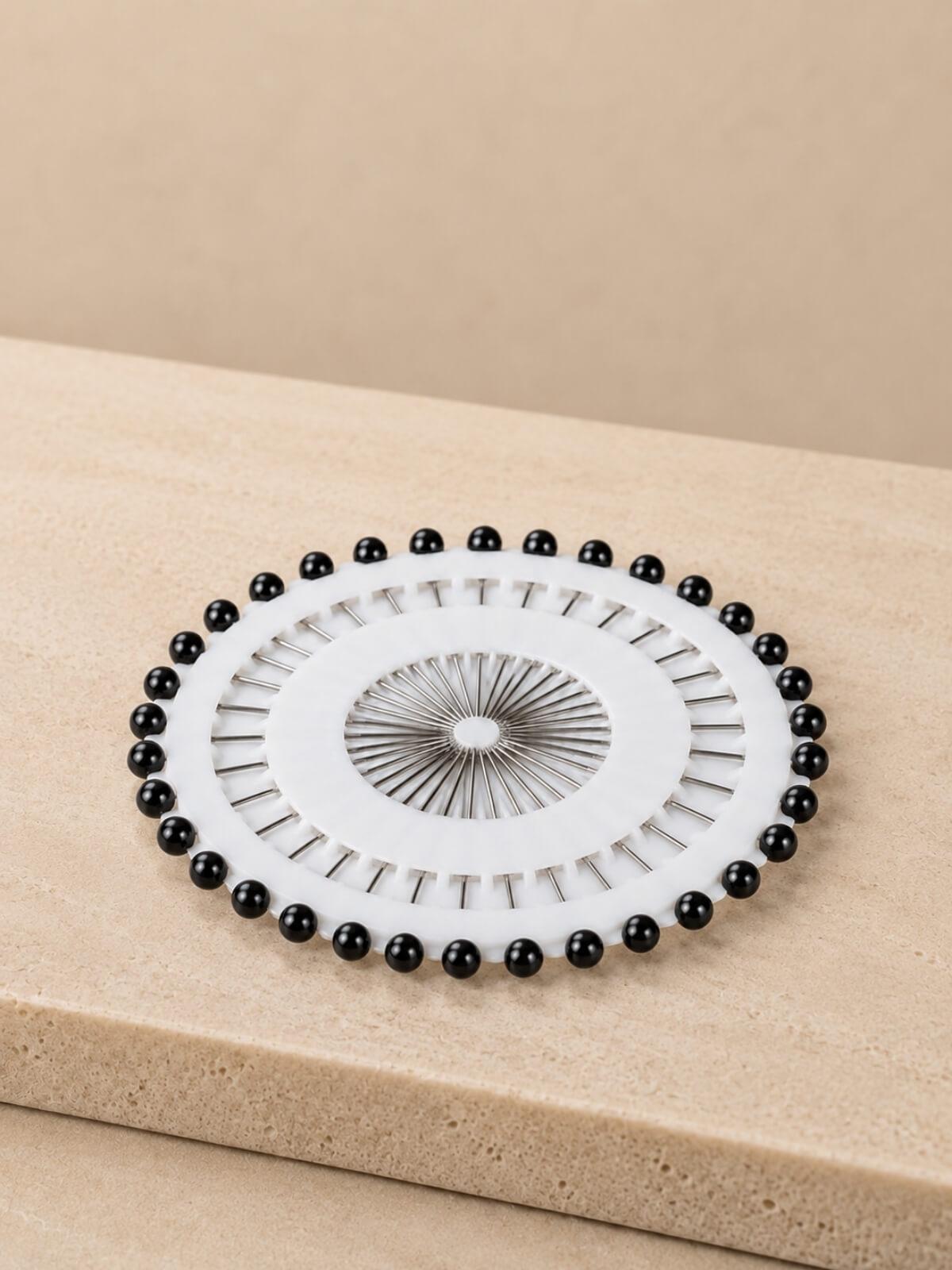 Black Hijab Pin Wheel