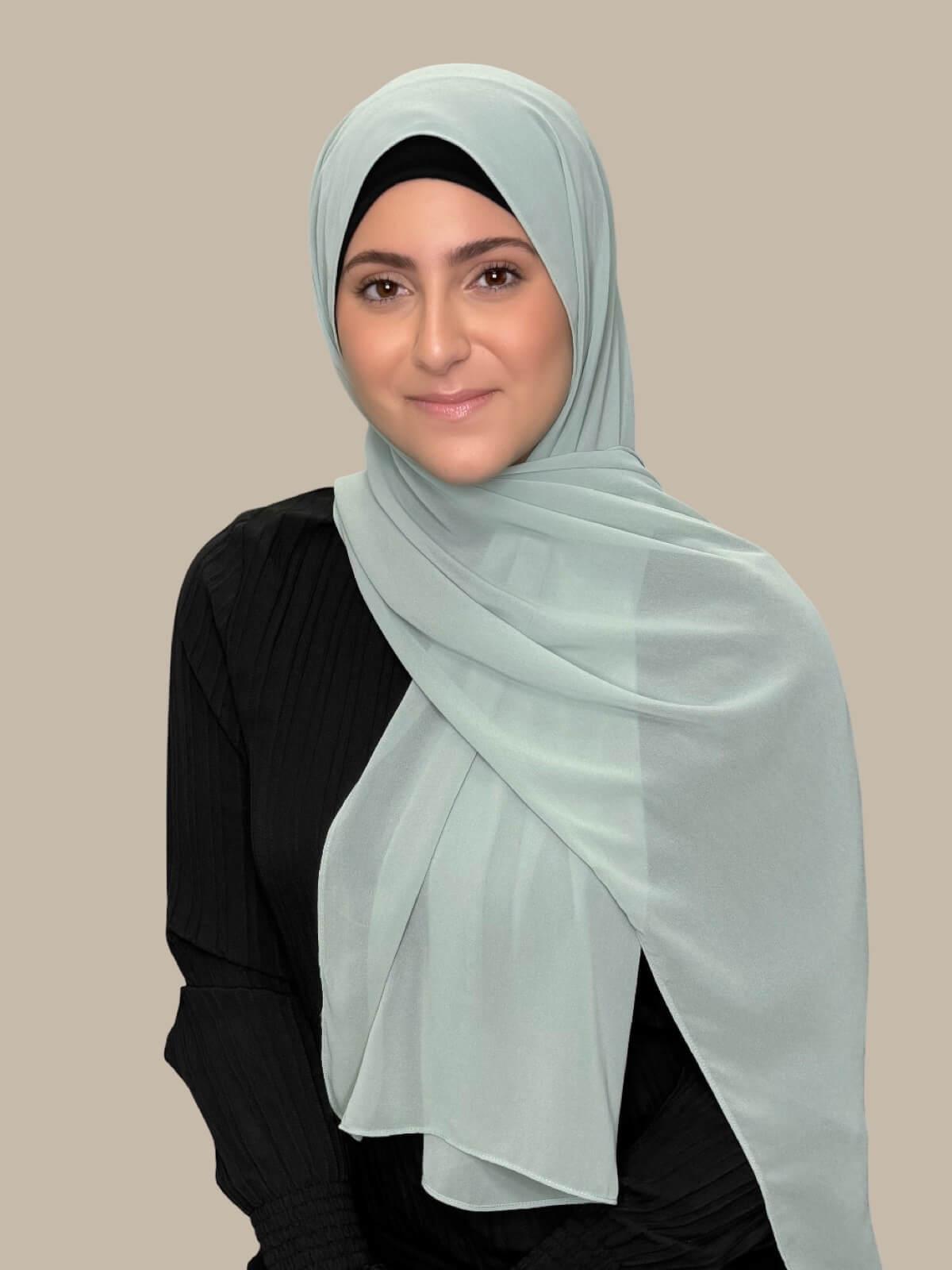 Modish Girl Luxury Chiffon Hijab-Bayleaf