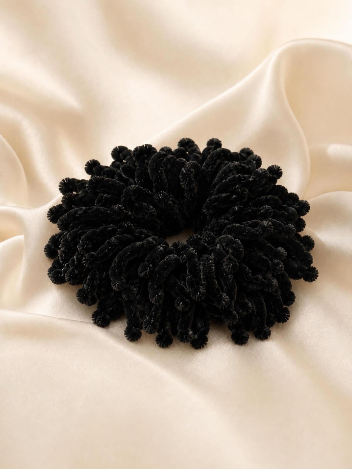 VOLUMIZING SCRUNCHIE