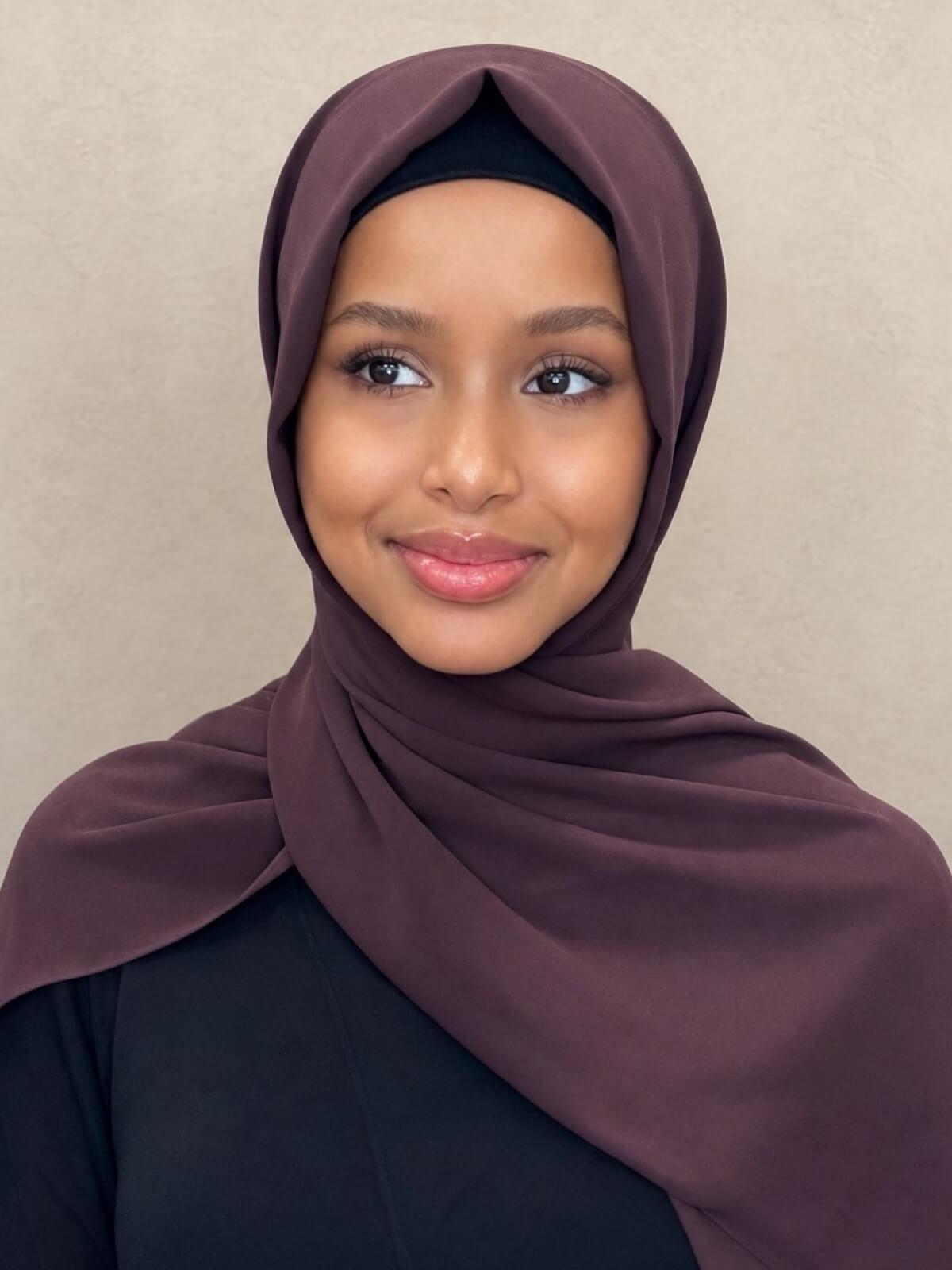 Classic Chiffon Hijab-Raisin