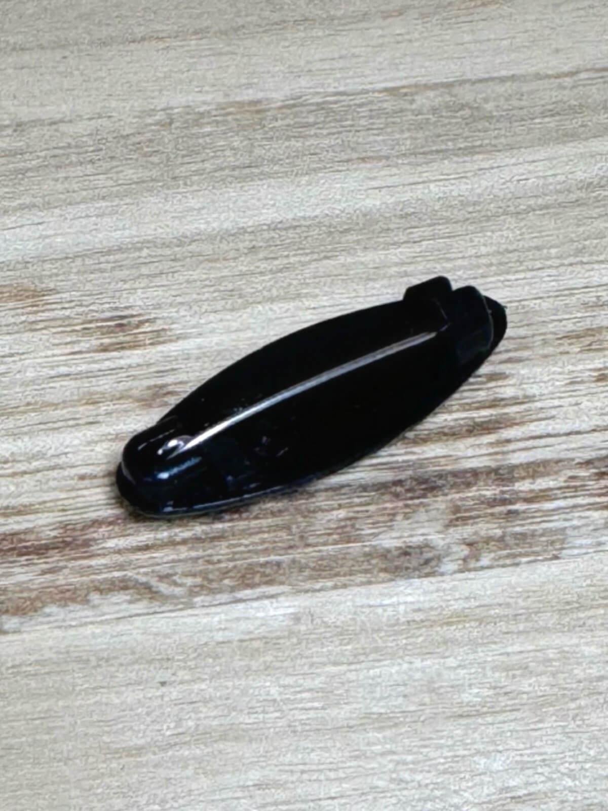 Black No Snag Pin